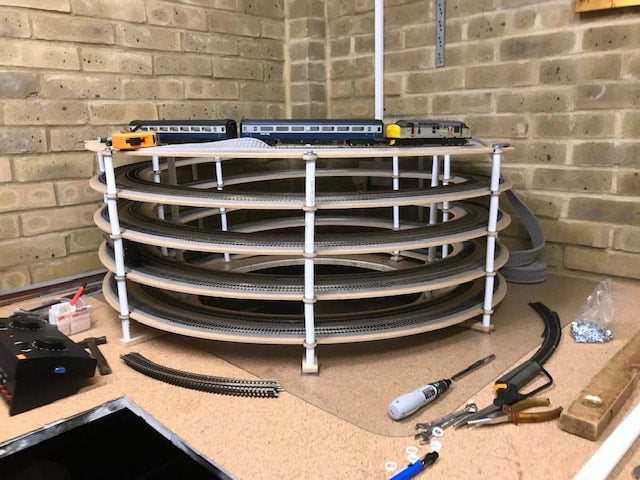 OO gauge HELIX KITS
